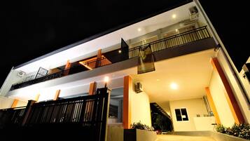 Bagian depan properti