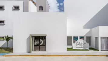 Entrada de la propiedad