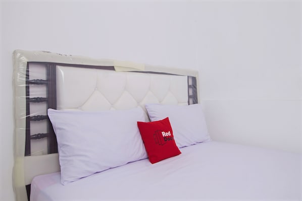 Habitación doble | Escritorio, wifi gratis y ropa de cama 