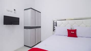 Kamar Double | Meja kerja, Wi-Fi gratis, dan seprai linen