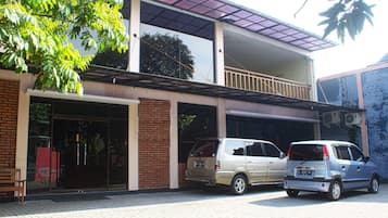 Fachada del alojamiento