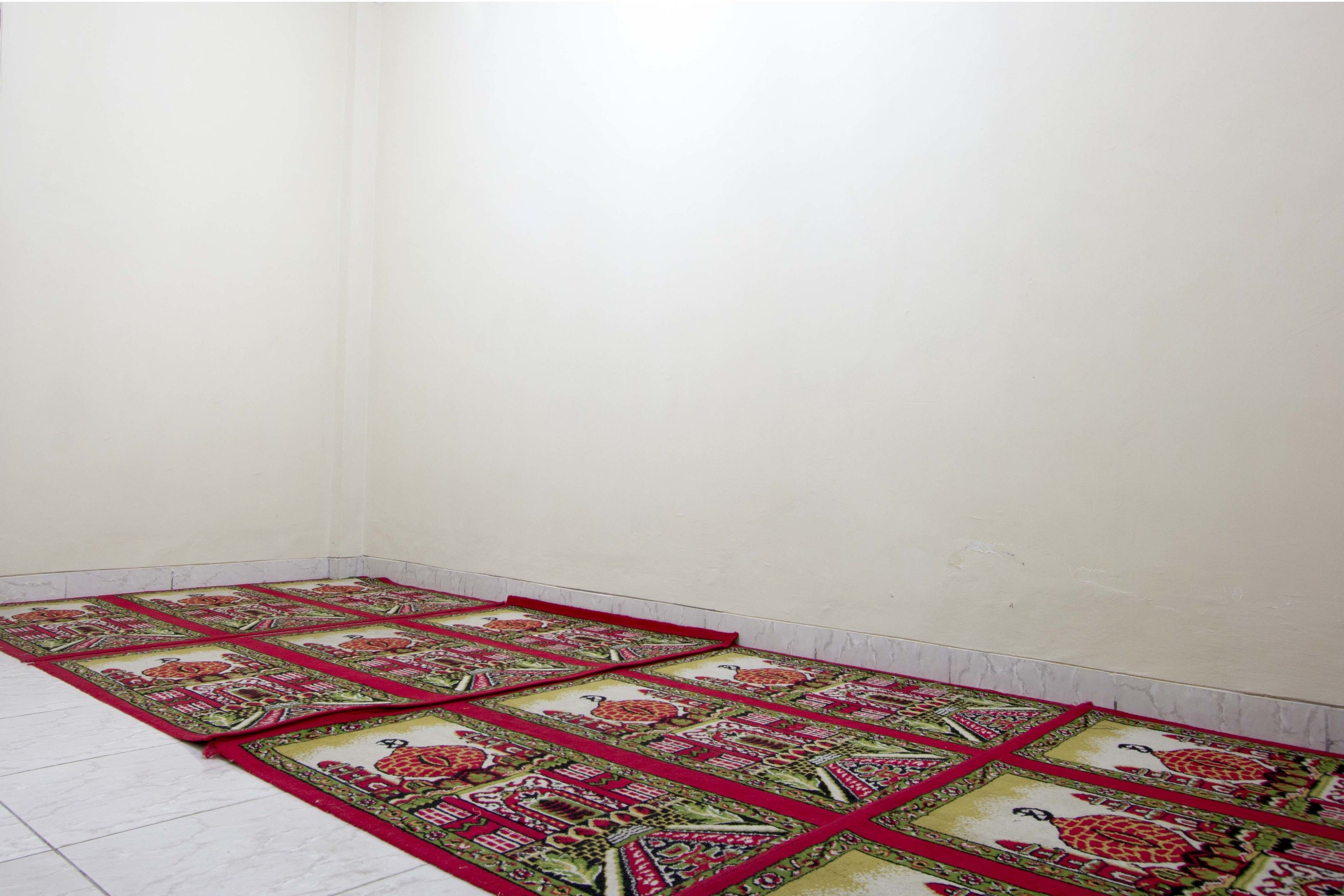 Foto - RedDoorz Plus near Stadion Mandala Krida