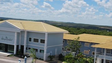 Fachada da propriedade