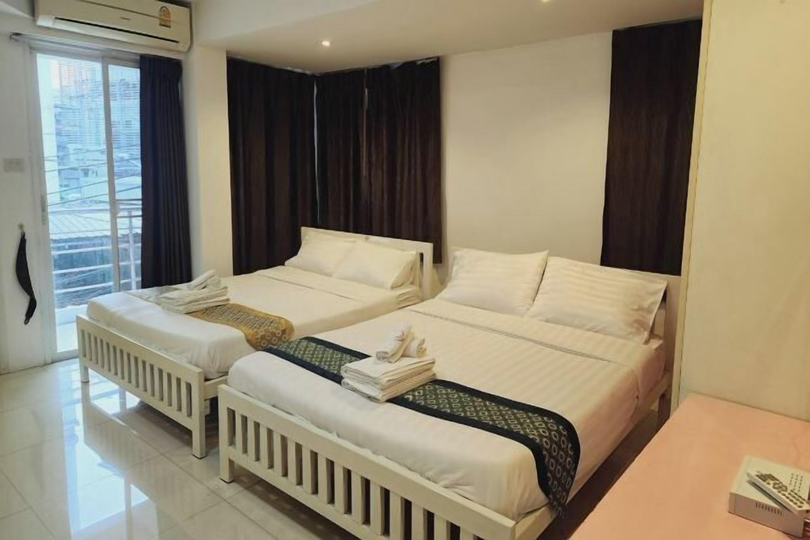 Desk, bed sheets