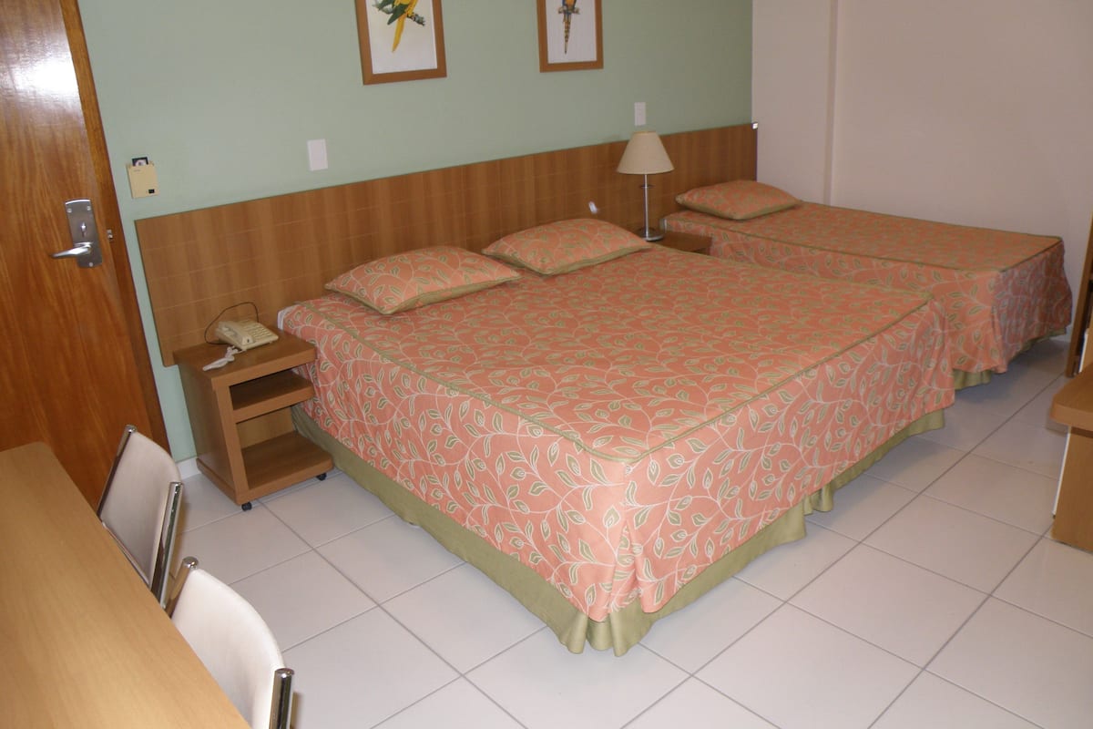 Chambre Standard | Accès au Wi-Fi (inclus), literie fournie