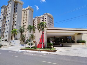Exterior - Royal Residence - Achei Férias (Caldas Novas)