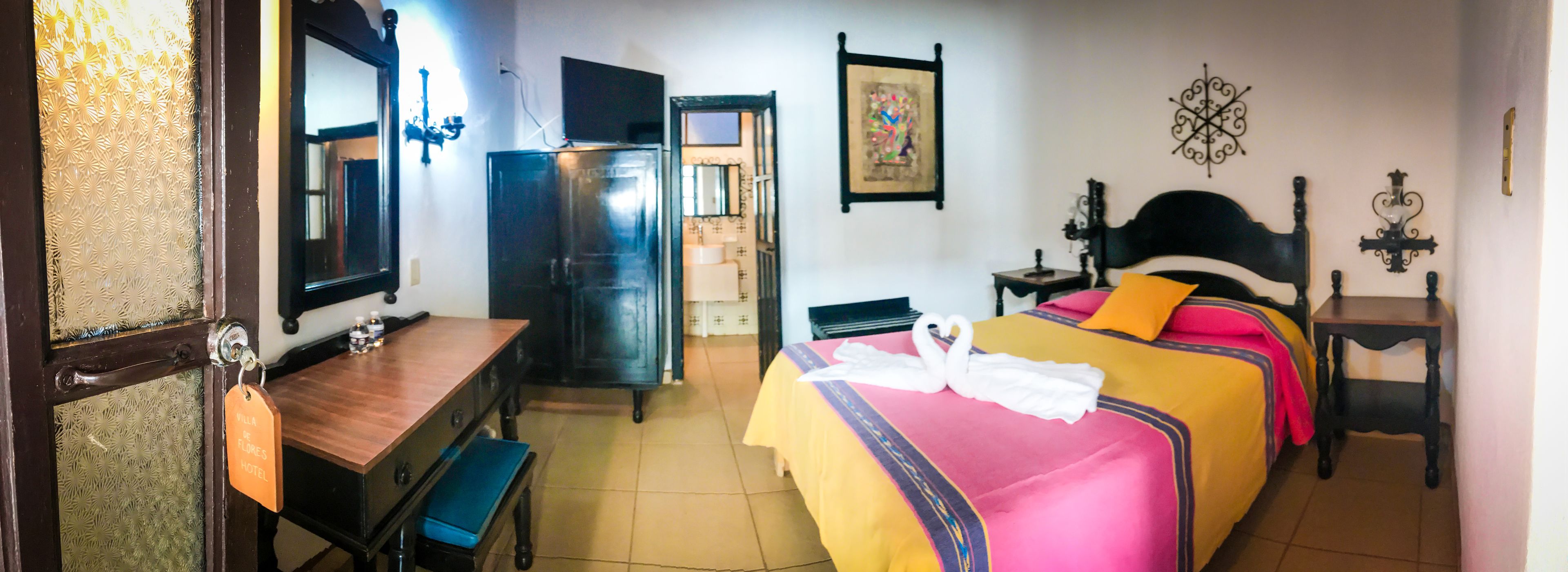 basic double room, 1 double bed | in-room safe, desk, iron/ironing board, free wifi