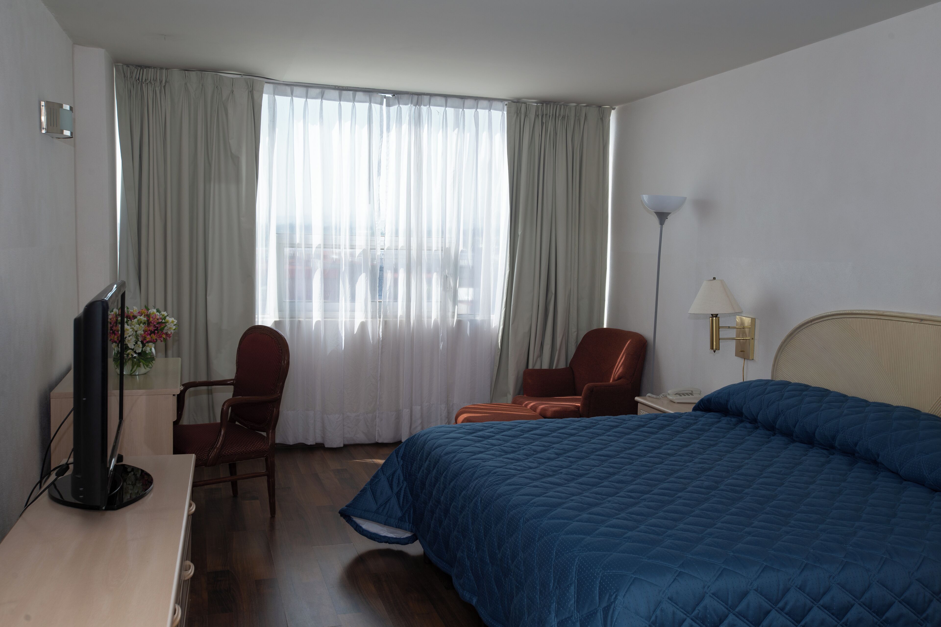 Habitación ejecutiva, 1 cama King size | Servicio a la habitación