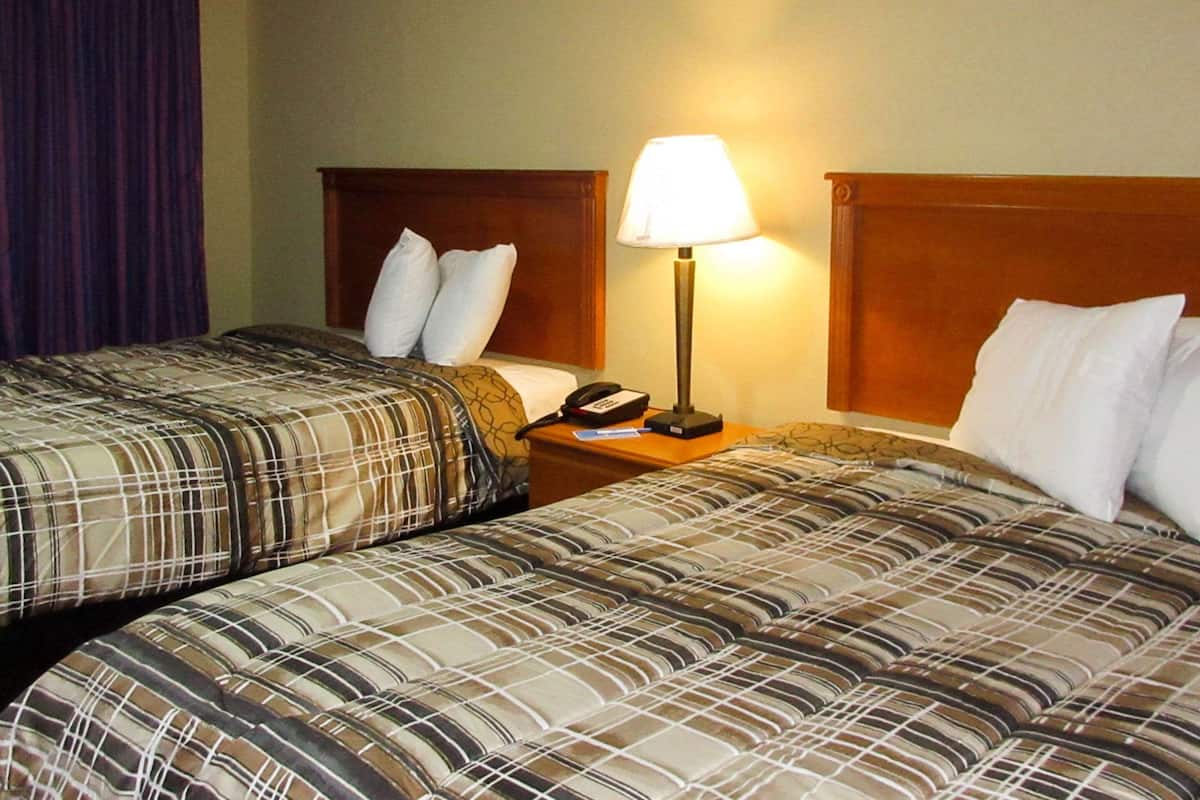 Standard Room, 2 Double Beds, Non Smoking | Desk, cribs (surcharge), rollaway beds (surcharge), WiFi (free)