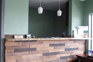 Lobby - Rodeway Inn Murfreesboro Downtown (Murfreesboro)