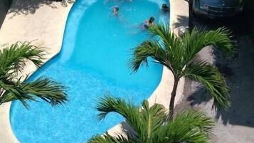 Alberca al aire libre