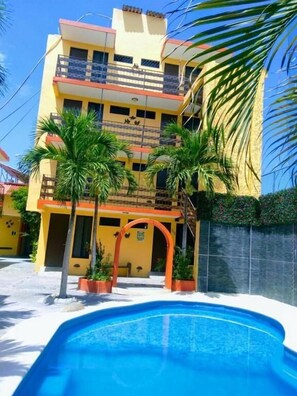 Pool - Hotel Villa Los Pescaditos (Acapulco)