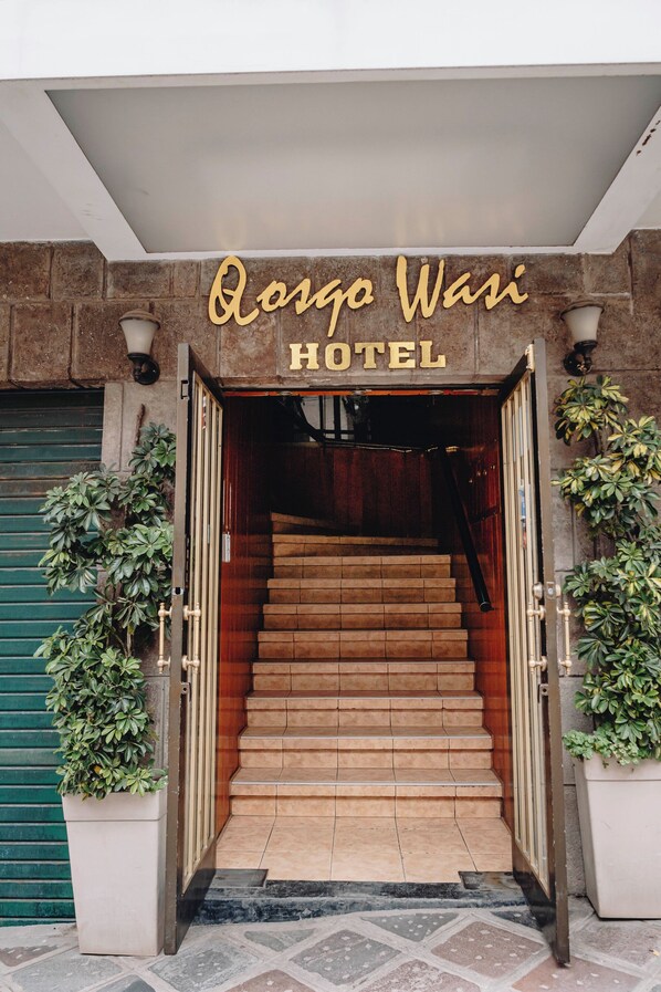 Front of property - Qosqowasi Hotel (Cusco)