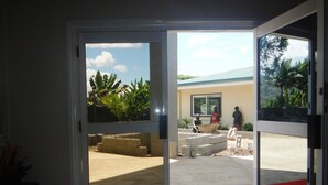Unclassified image, 3 of 80, button - Hotel Phoenix (Goroka)