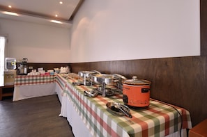 Se sirve desayuno por un coste adicional