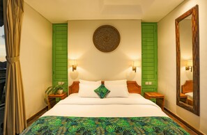 Deluxe Room, Sea View | In-room safe, desk, blackout drapes, free WiFi - Eco Tree O'tel (Labuan Bajo)