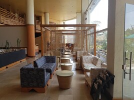 Sala de estar en el lobby