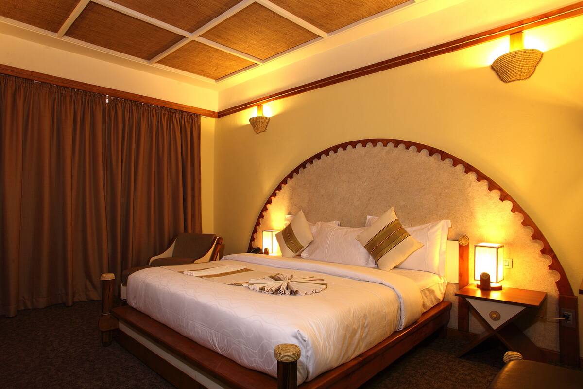 In-room safe, blackout drapes, WiFi (free), bed sheets