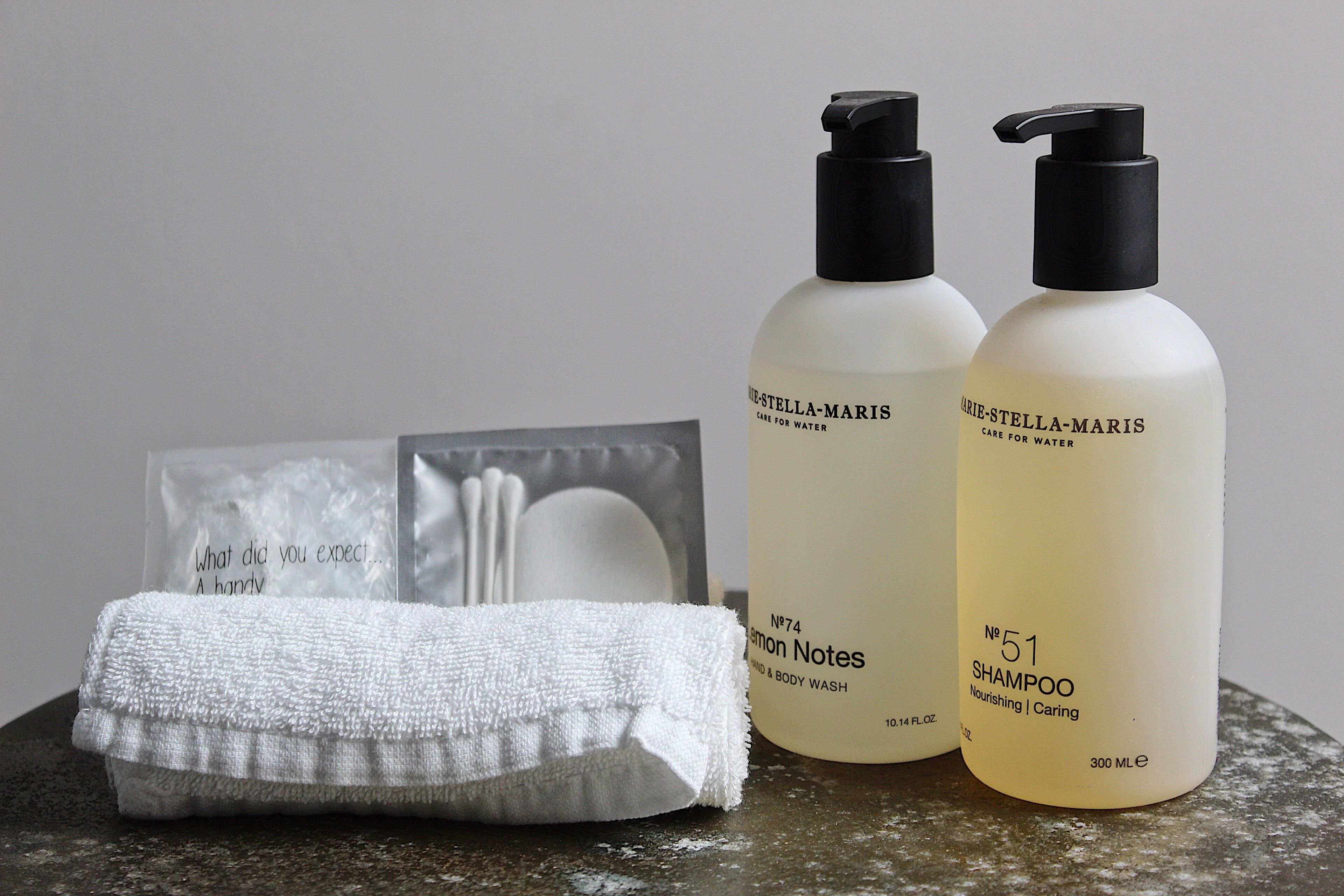 separate bathtub and shower, deep-soaking bathtub, rainfall showerhead