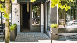 施設の入り口