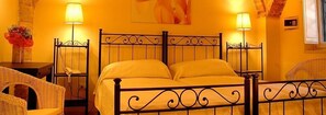 In-room safe, desk, cots/infant beds, rollaway beds