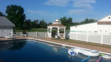 Udendørs pool