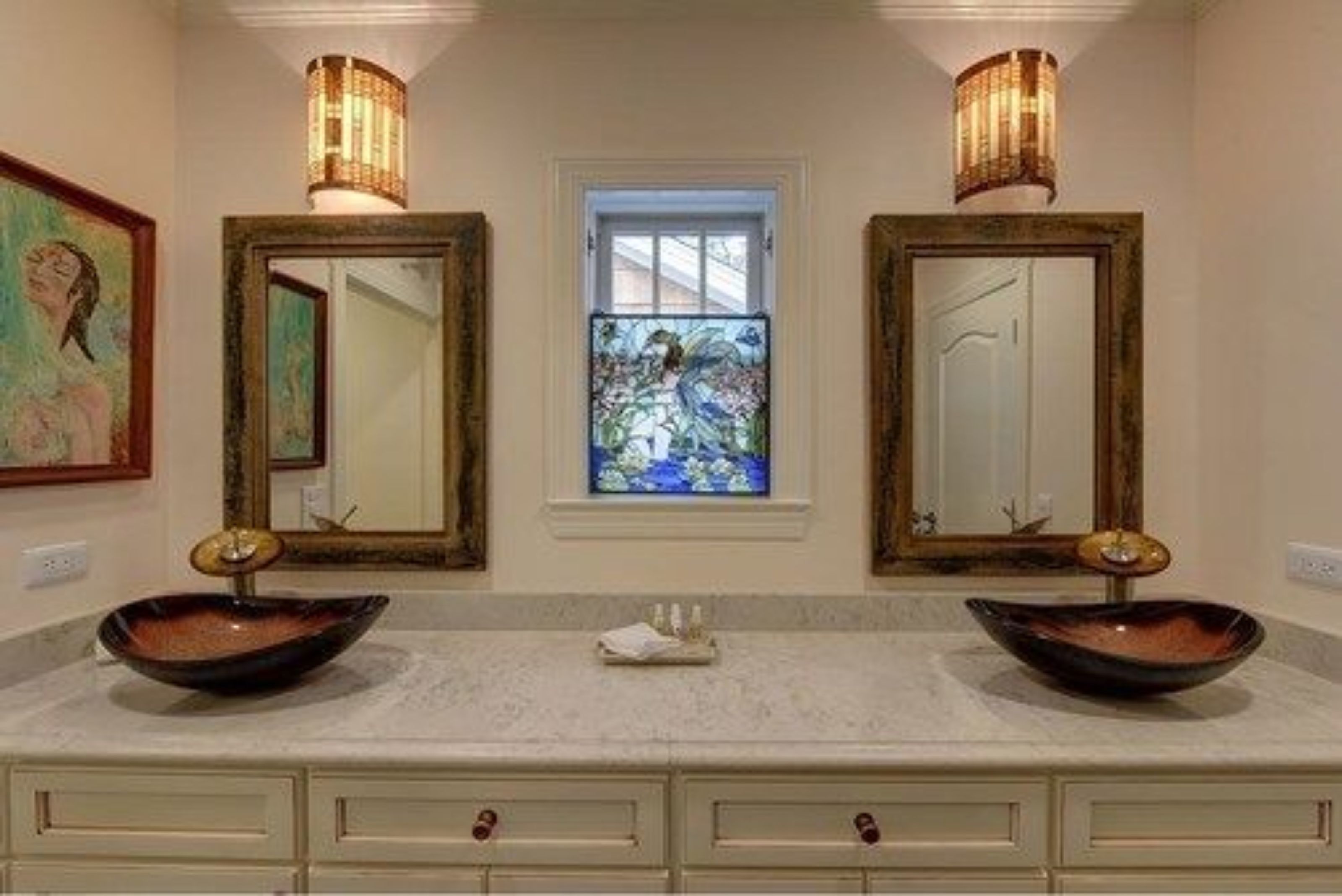 Deluxe Room, Private Bathroom (Treetops) | Bathroom | Rainfall showerhead, hair dryer, towels