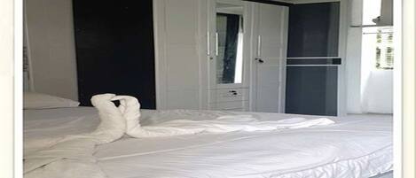 Double Room | Escritorio y wifi gratis