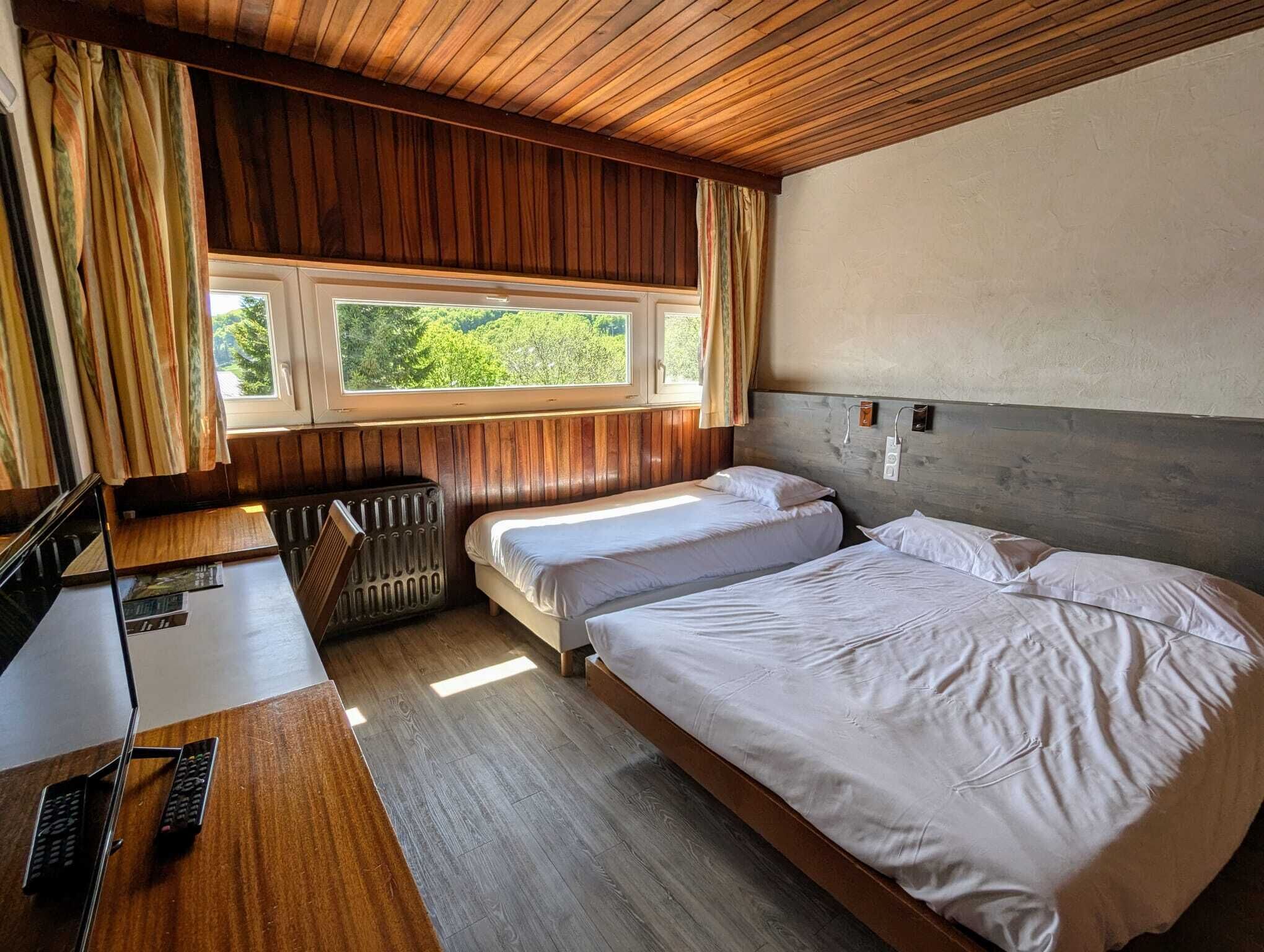 panoramic triple room | 1 bedroom, desk, iron/ironing board, free wifi