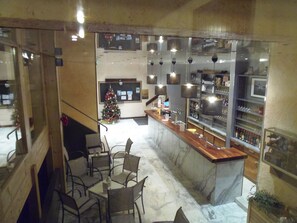 Bar (in der Unterkunft)