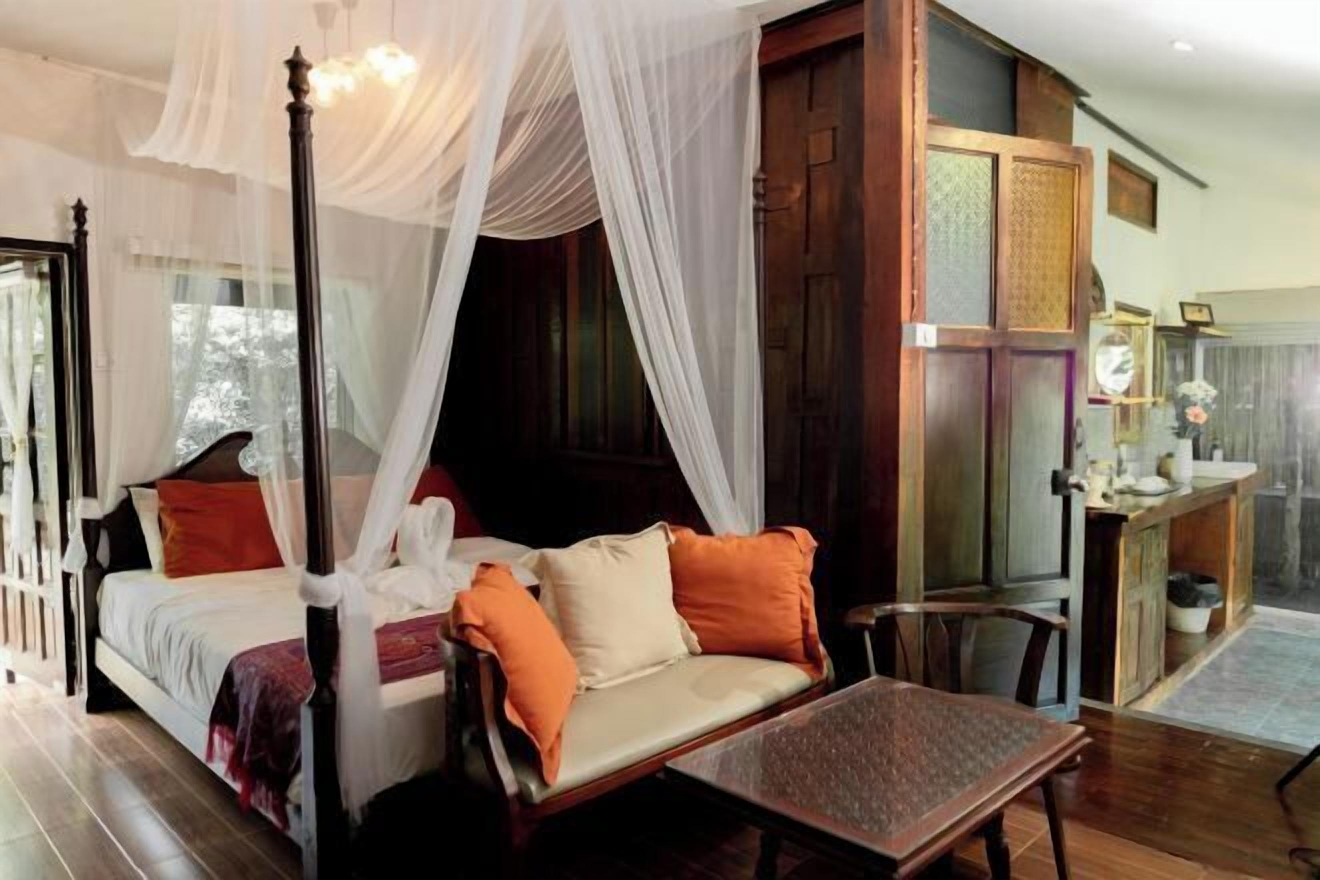 Minibar, con stile personalizzato, con arredamento individuale