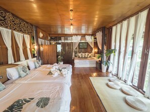 Safari Villa | Minibar, individually decorated, individually furnished, free WiFi - The Antique Riverside (Ban Pong)