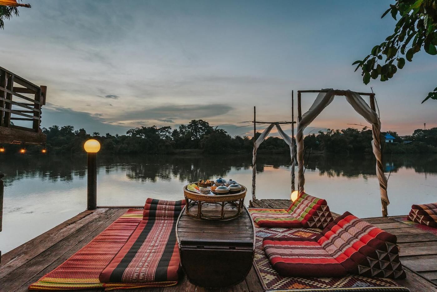 ระเบียง