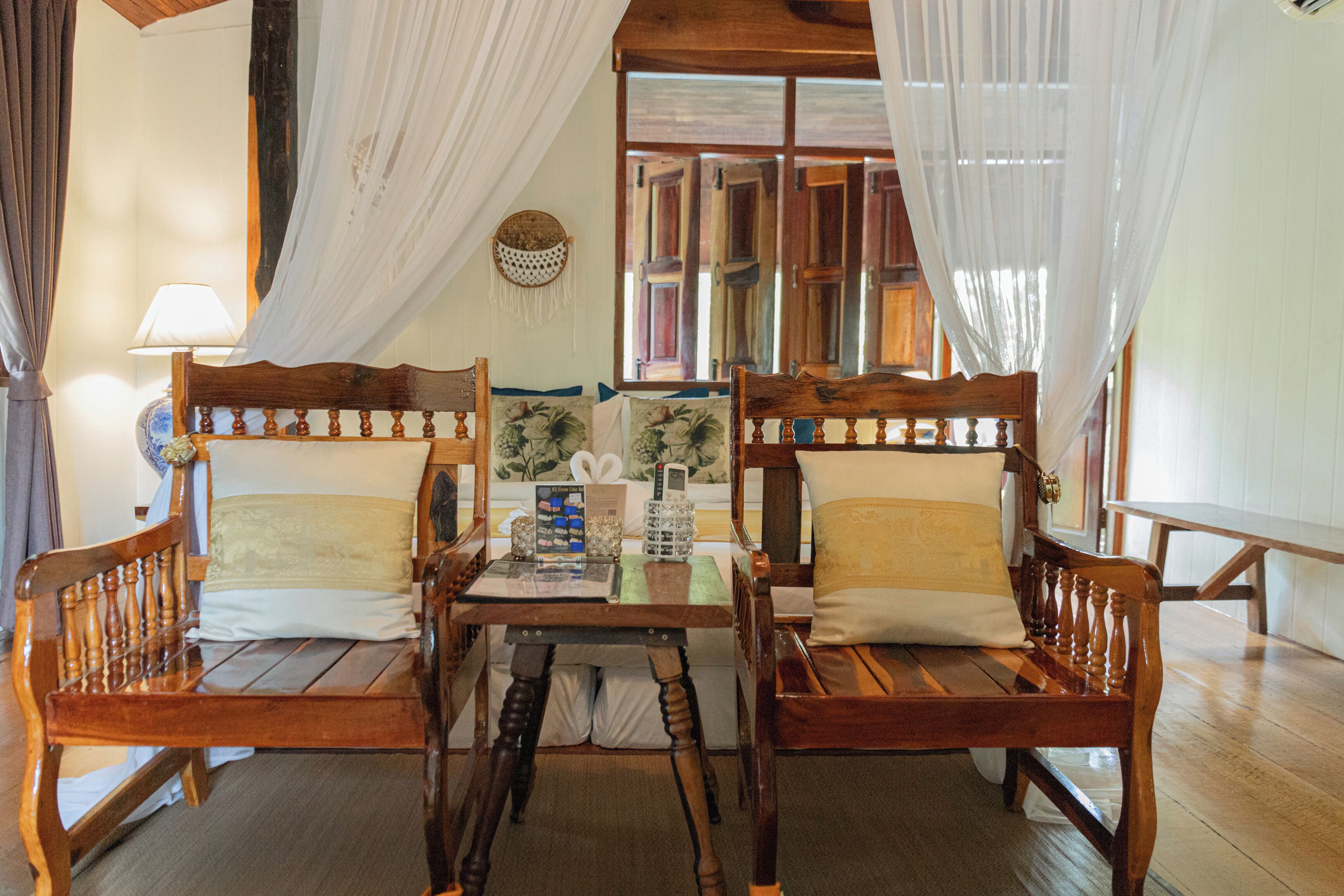 Minibar, individually decorated, individually furnished, free WiFi