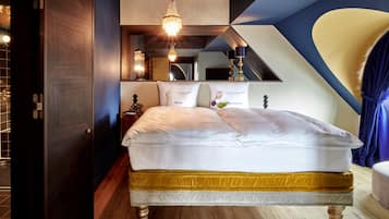 Peacock Suite | 高級寢具、羽絨被、免費迷你吧、客房內保險箱