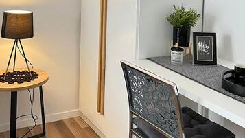 Double Room, Balcony | Free WiFi, bed sheets