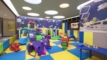 Children’s play area – indoor