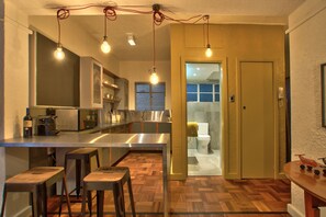 Apartment, 1 Bedroom, City View | Bathroom | Shower, hair dryer, towels - Langholm (Cape Town)