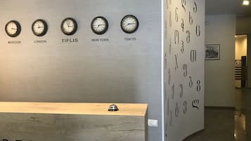 Check-in/check-out kiosk