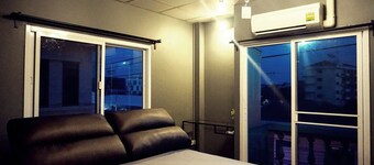 Staying Hostel