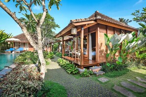Deluxe Double Room | Terrace/patio - Yana Villas Kemenuh by GenuineHost (Sukawati)
