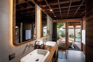 One Bedroom Pool Villa | Bathroom | Free toiletries, slippers, bidet, towels - Yana Villas Kemenuh by GenuineHost (Sukawati)