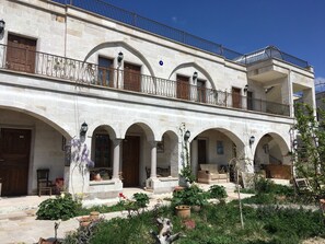 Front of property - Kemal's Guest House (Nevsehir)