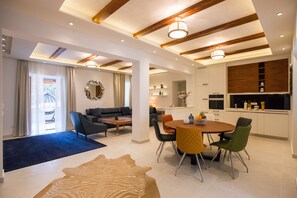 Penthouse Premium, piscine privée (BLUE DIAMOND)