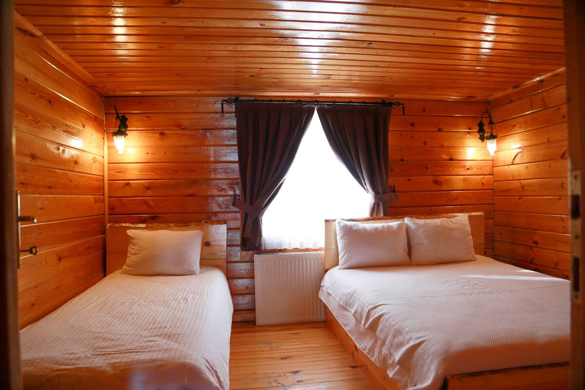 family bungalow, 2 bedrooms | minibar, in-room safe, soundproofing, free wifi