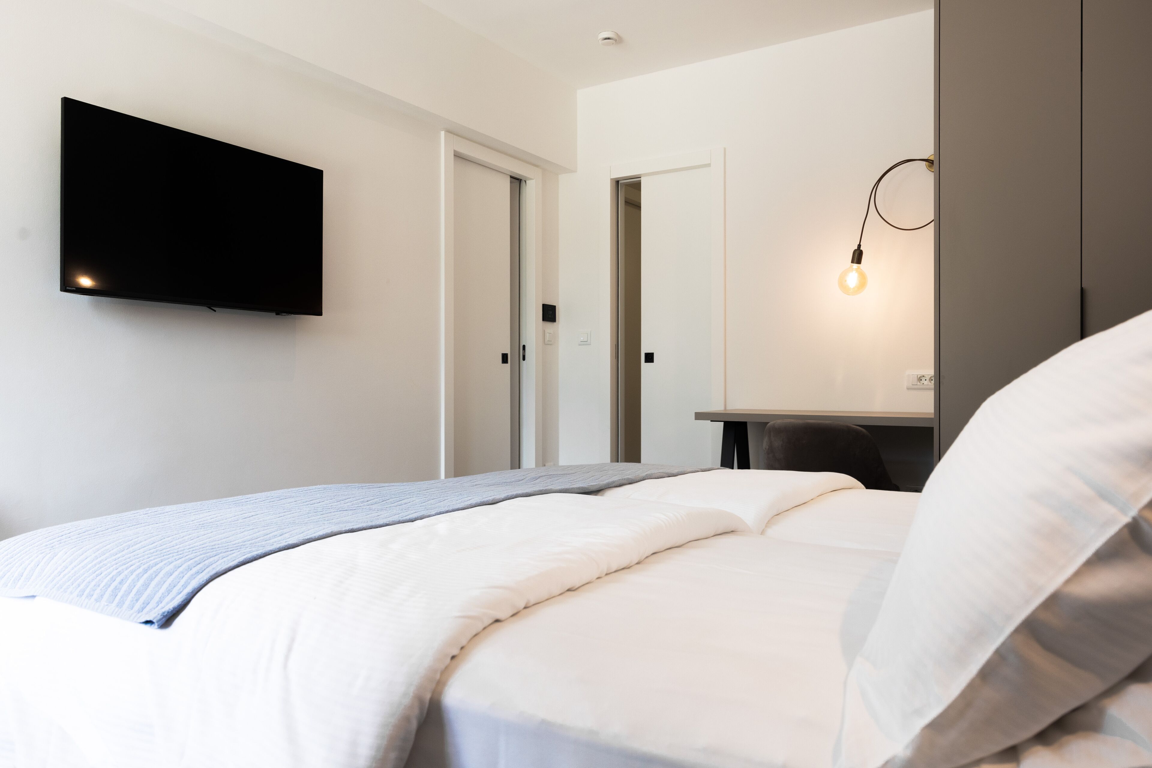 Junior Suite | Desk, laptop workspace, free WiFi, bed sheets