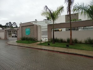 Voorkant van accommodatie