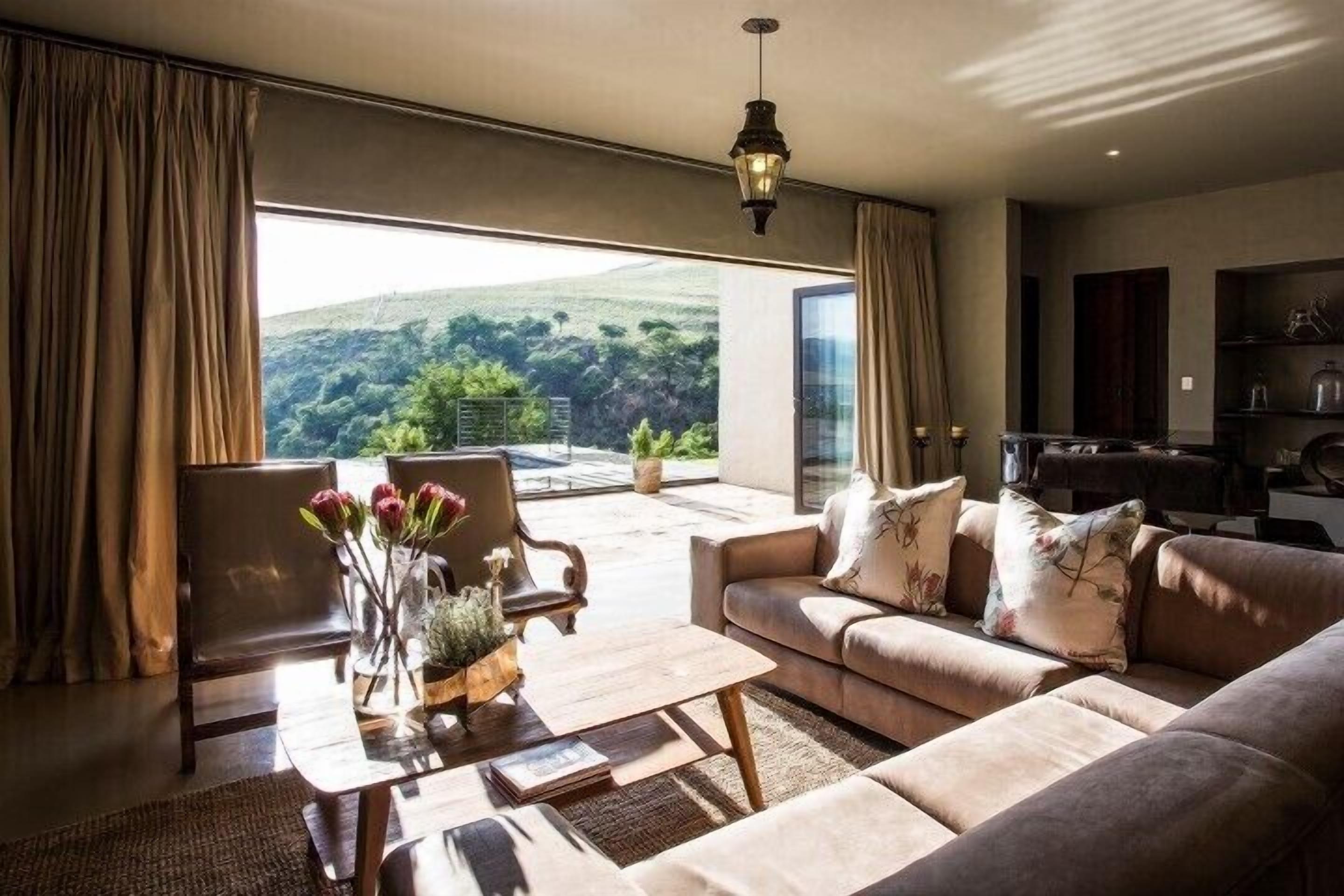 하우스 (Manor) | 거실