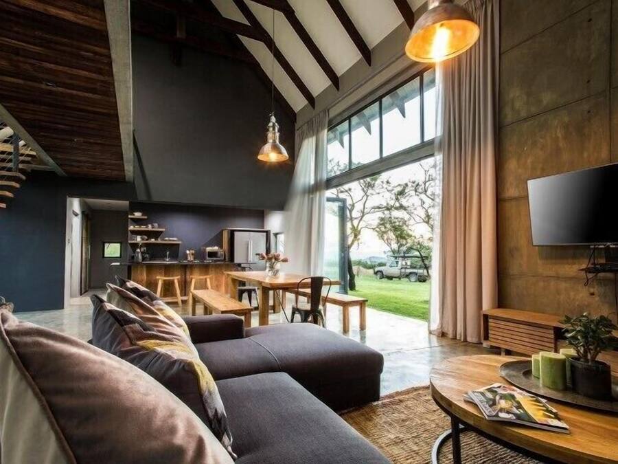 Exclusive House, 2 Bedrooms, Mountain View, Mountainside | Living area