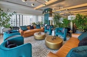 Se sirven desayunos, cenas y brunch